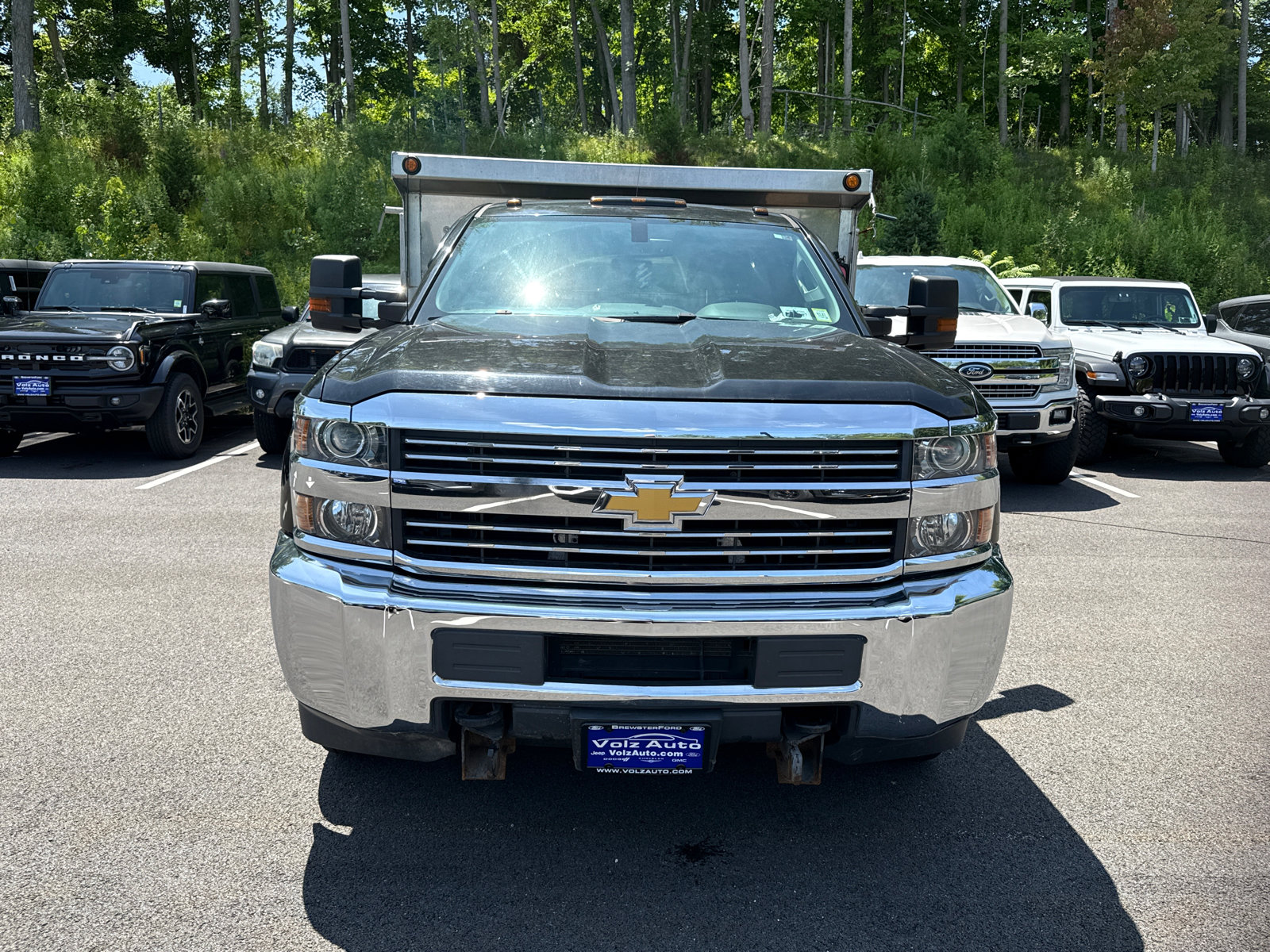 Used 2015 Chevrolet Silverado 3500 W/T w/ WT Convenience Package AWD/4WD image 2
