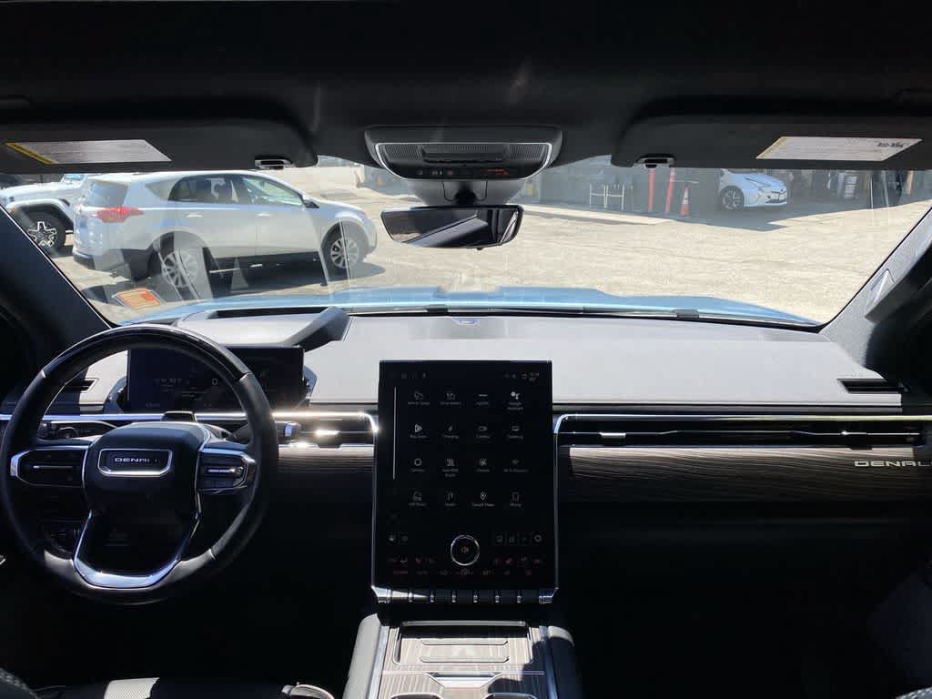 Used 2025 GMC Sierra EV Denali AWD/4WD image 12