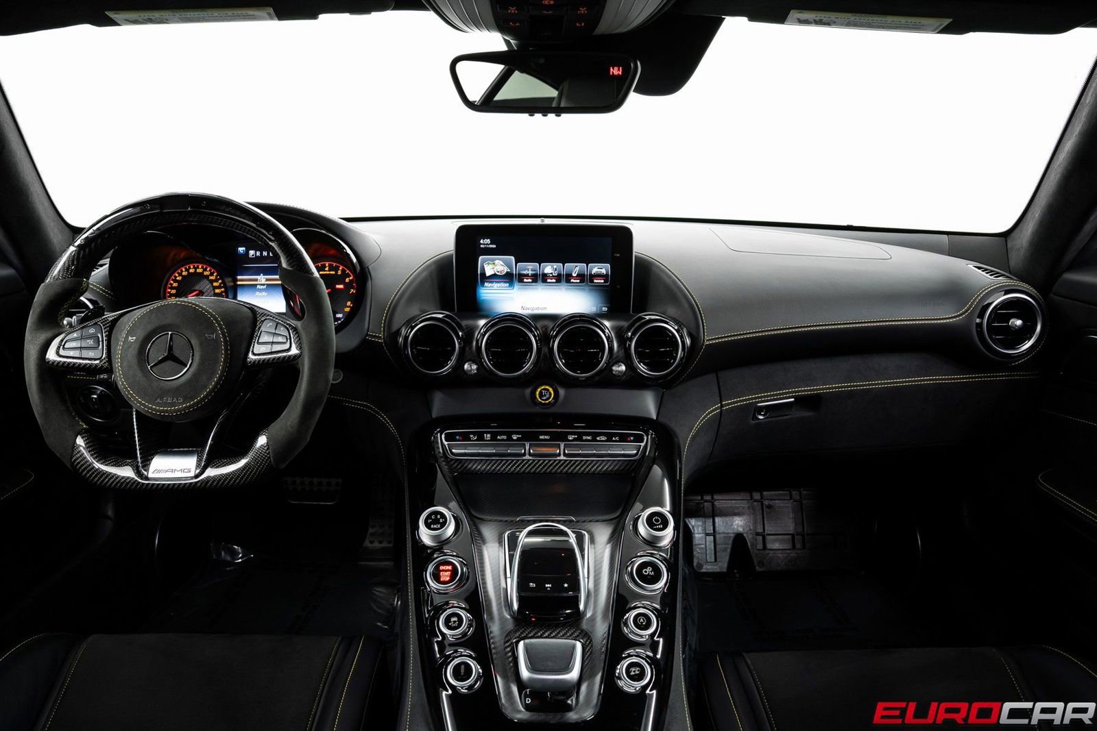 Used 2018 Mercedes-Benz AMG GT R image 28