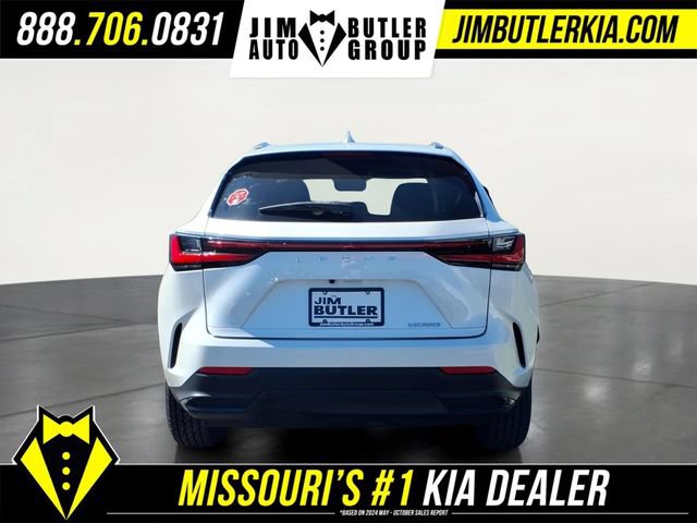 Used 2024 Lexus NX 250 FWD w/ Towing Package (2000 Lbs) image 23