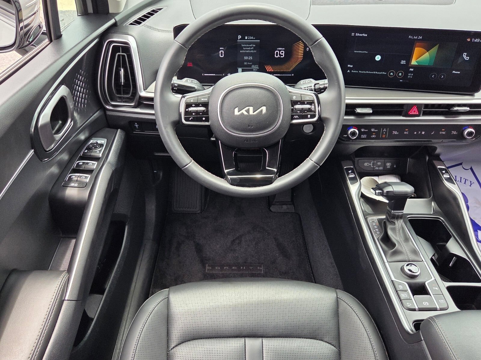 Used 2025 Kia Sorento S FWD image 7