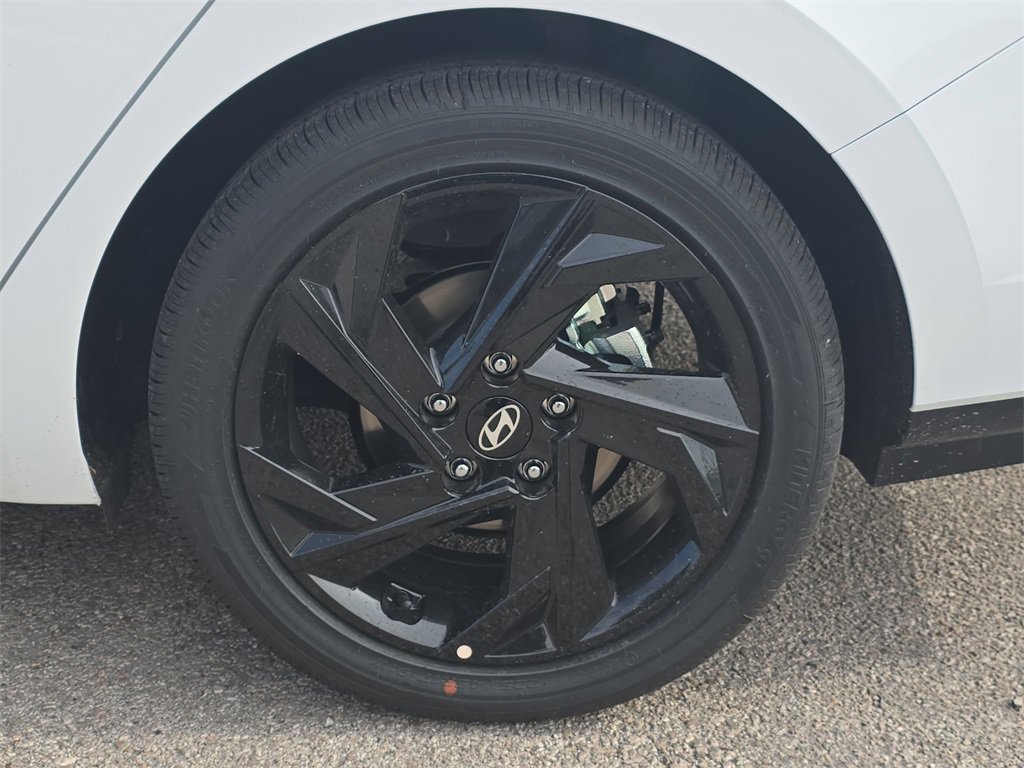 New 2026 Hyundai Elantra SEL Sport image 31