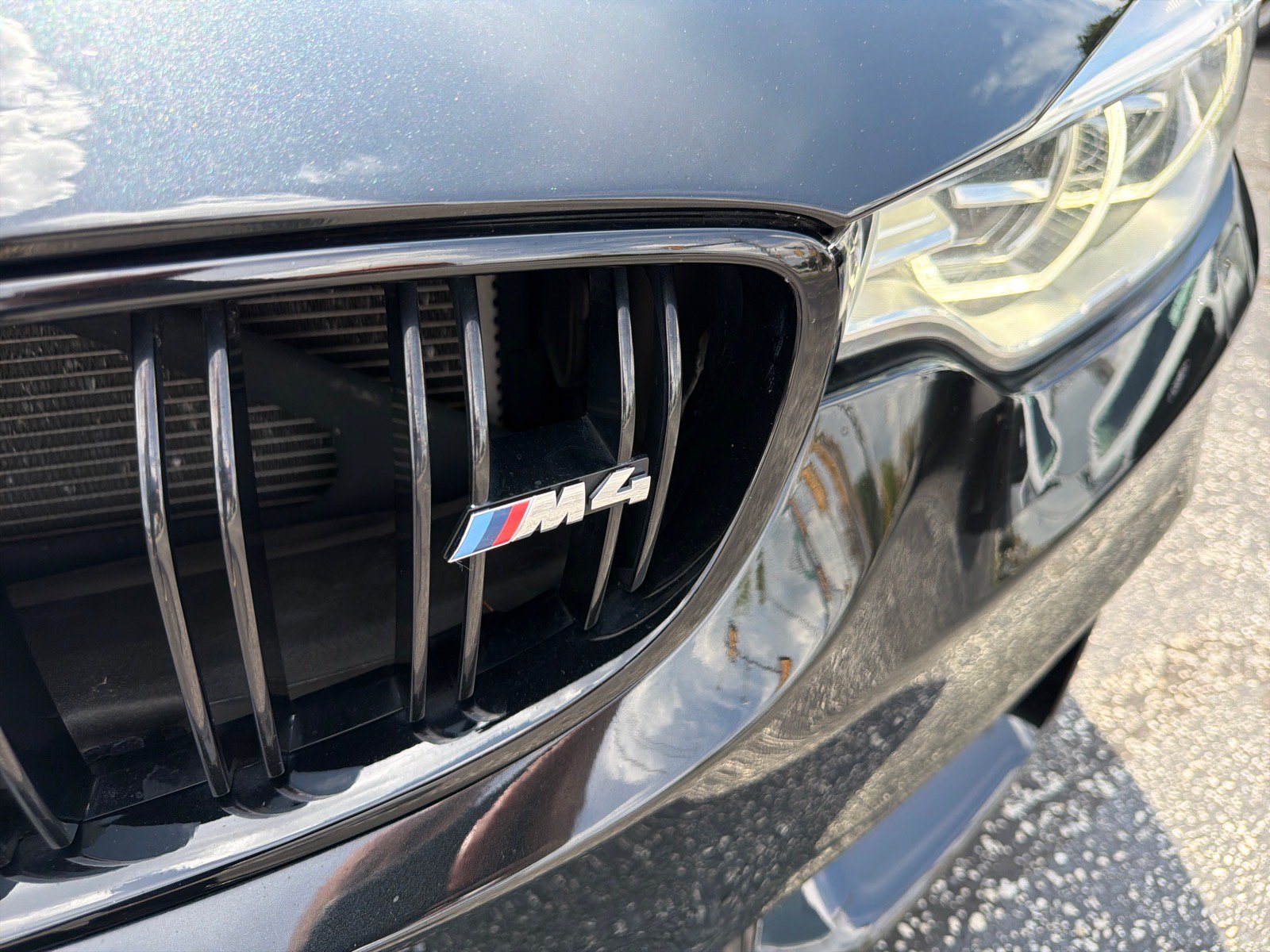 Used 2015 BMW M4 Coupe RWD image 3