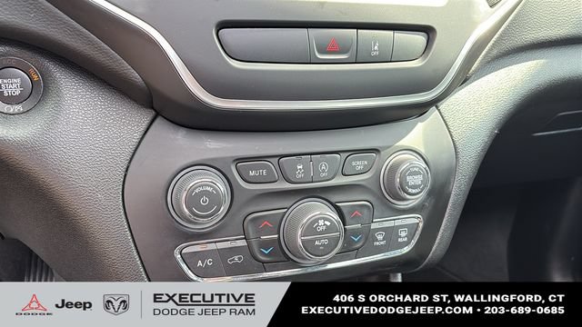 Used 2022 Jeep Cherokee Latitude Lux w/ Sun & Sound Group AWD/4WD image 17