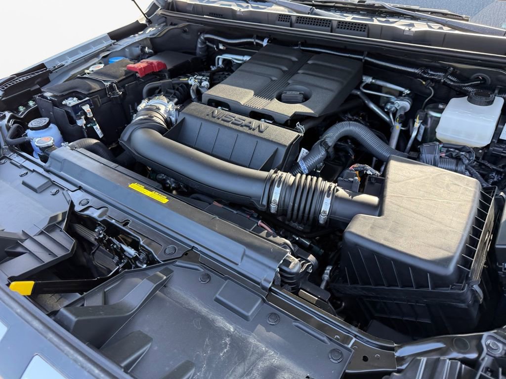 New 2025 Nissan Frontier PRO-4X w/ Interior Protection Package image 22