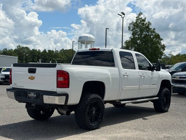 Used 2014 Chevrolet Silverado 2500 LTZ w/ LTZ Plus Package AWD/4WD image 7