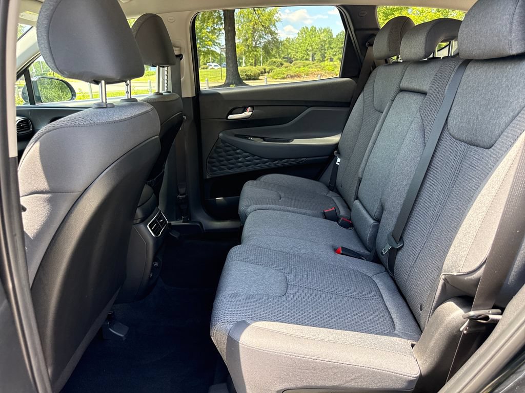 Used 2023 Hyundai Santa Fe SEL FWD image 31