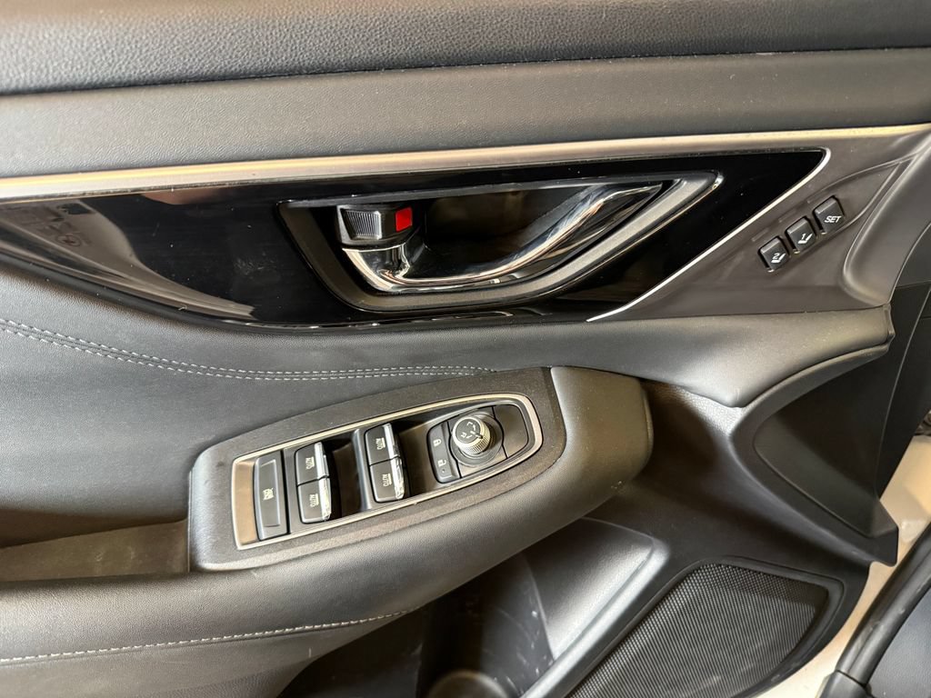 Used 2020 Subaru Legacy Limited AWD/4WD image 19