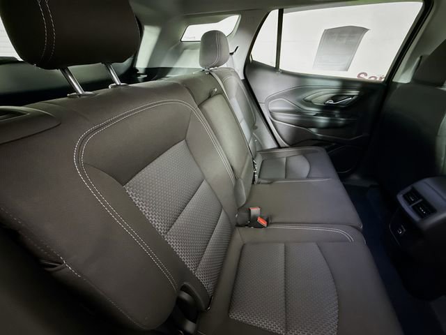 Used 2024 GMC Terrain SLE w/ Driver Convenience Package image 25
