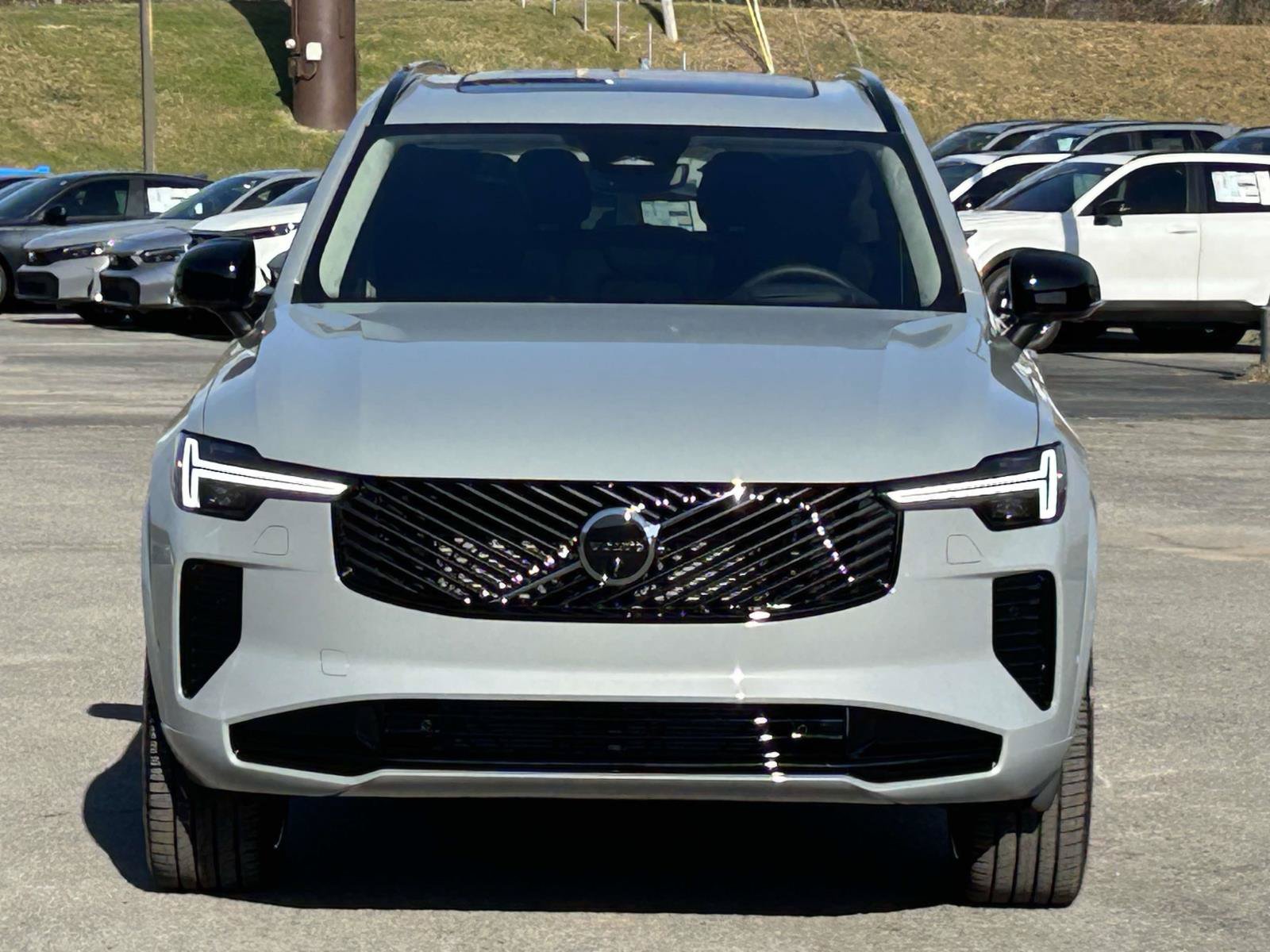 New 2026 Volvo XC90 B6 Ultra w/ Lounge Package AWD/4WD image 8