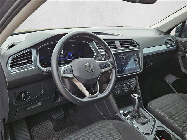 Used 2024 Volkswagen Tiguan S image 10