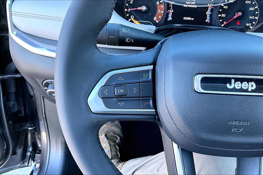 Used 2023 Jeep Compass Limited image 11