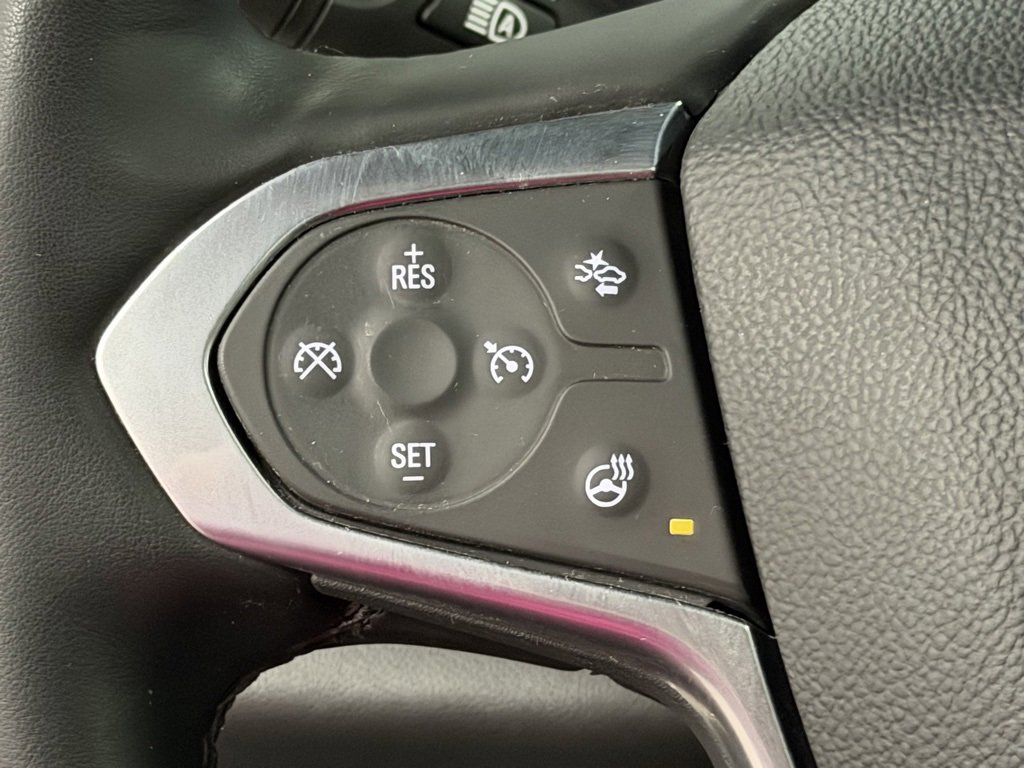 Certified 2023 Chevrolet Traverse RS w/ LPO, Floor Liner Package image 38