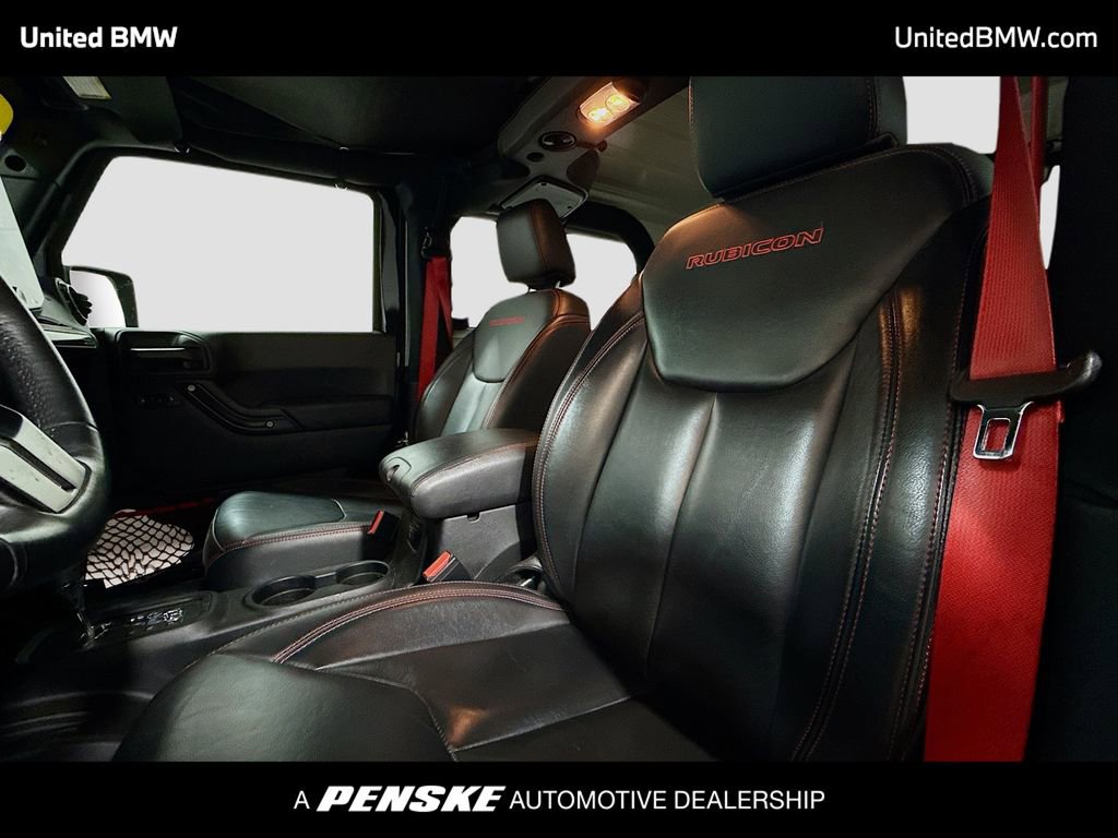 Used 2017 Jeep Wrangler Rubicon AWD/4WD image 5