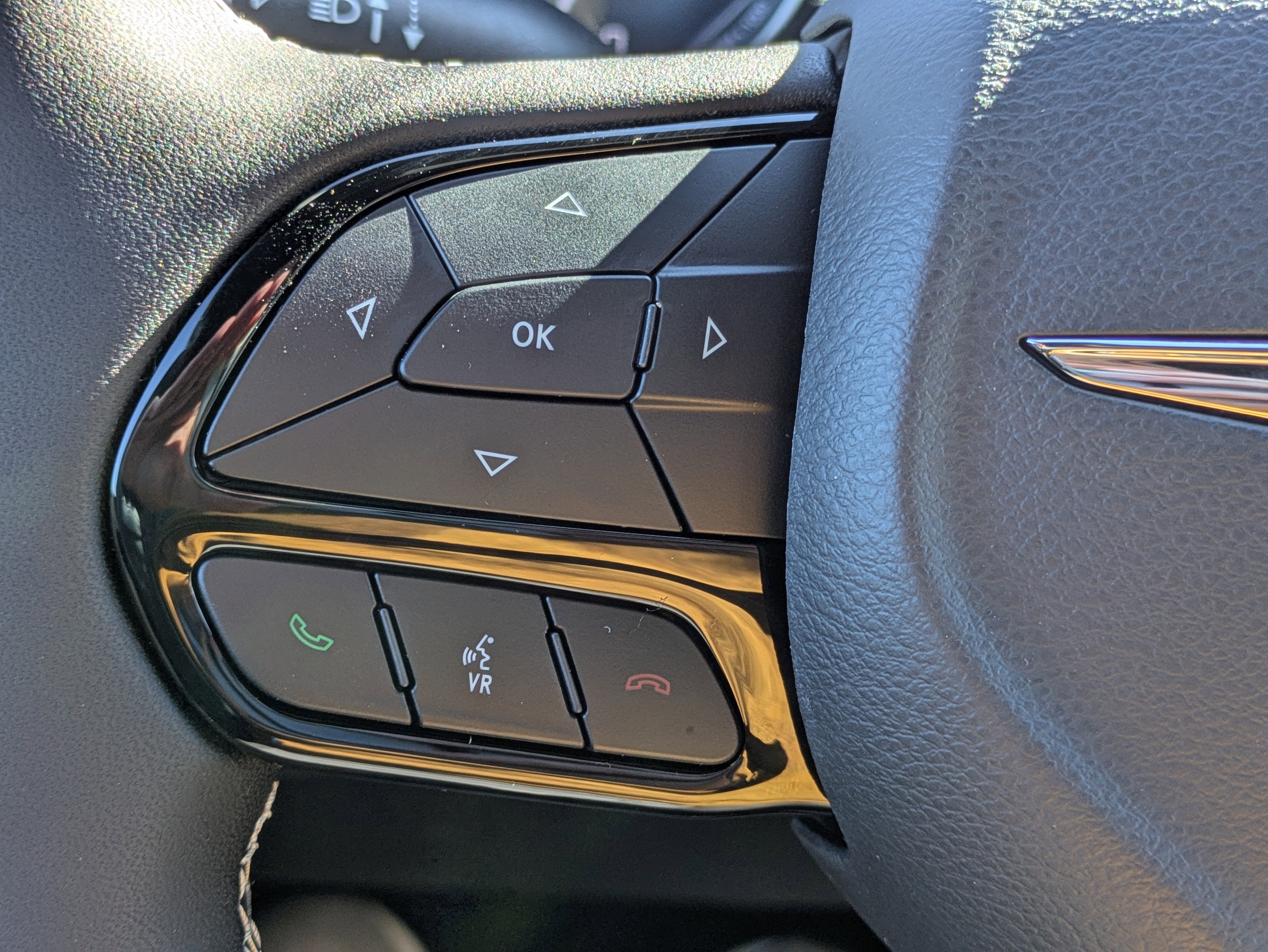 New 2026 Chrysler Pacifica Select w/ S Appearance Package FWD image 19