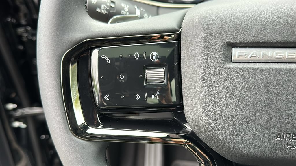 Certified 2026 Land Rover Range Rover Evoque S AWD/4WD image 12
