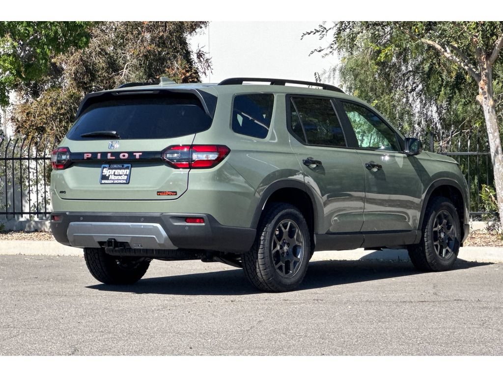 New 2026 Honda Pilot TrailSport image 4