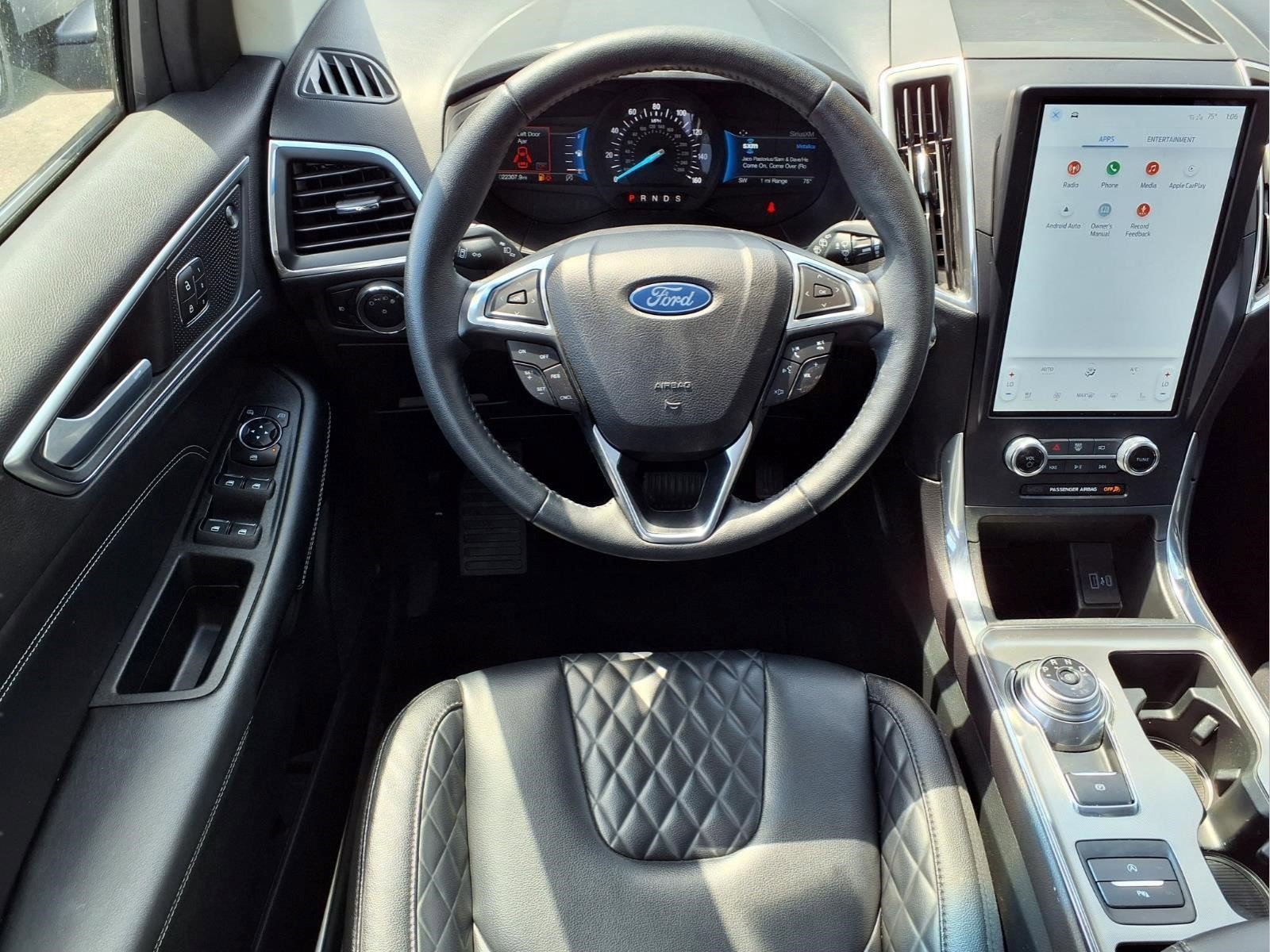 Used 2024 Ford Edge Titanium AWD/4WD image 12