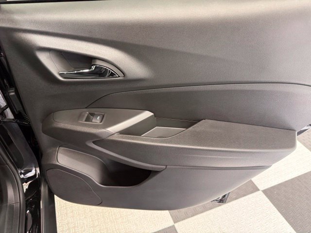 New 2026 Chevrolet Trax LT w/ Driver Confidence Package FWD image 24