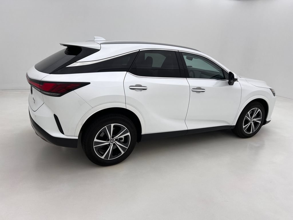 Used 2024 Lexus RX 350 Premium w/ Kick Sensor & Tow Package AWD/4WD image 6
