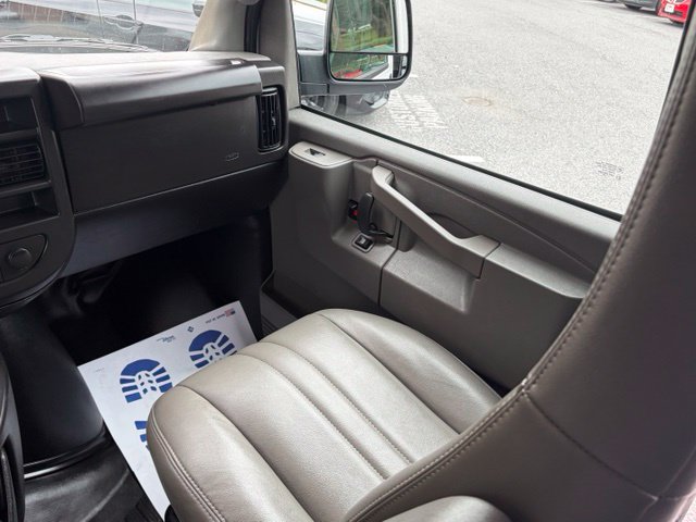 Used 2025 Chevrolet Express 2500 Extended w/ Driver Convenience Package RWD image 31