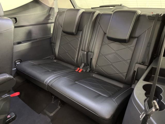 Used 2024 Volkswagen Atlas SE w/ Black Wheel Package image 48
