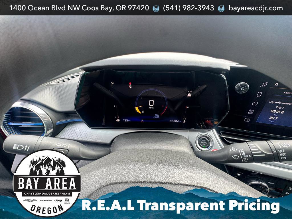 Used 2025 Chevrolet Trax LT image 10