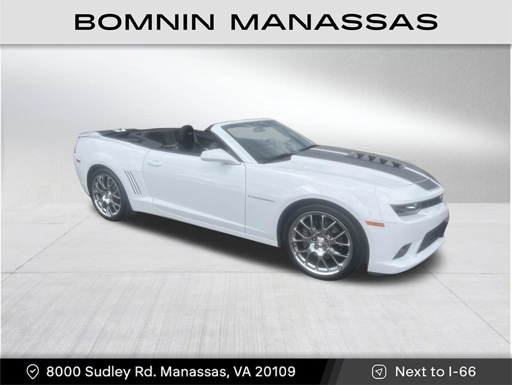 Used 2014 Chevrolet Camaro SS w/ RS Package RWD image 4