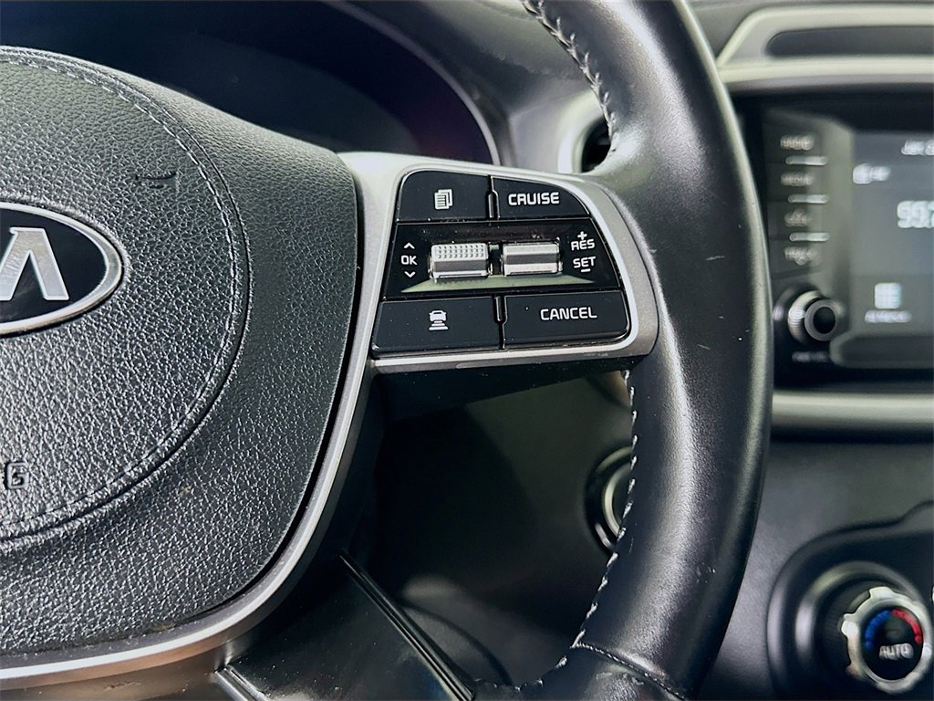 Used 2020 Kia Sorento EX image 19