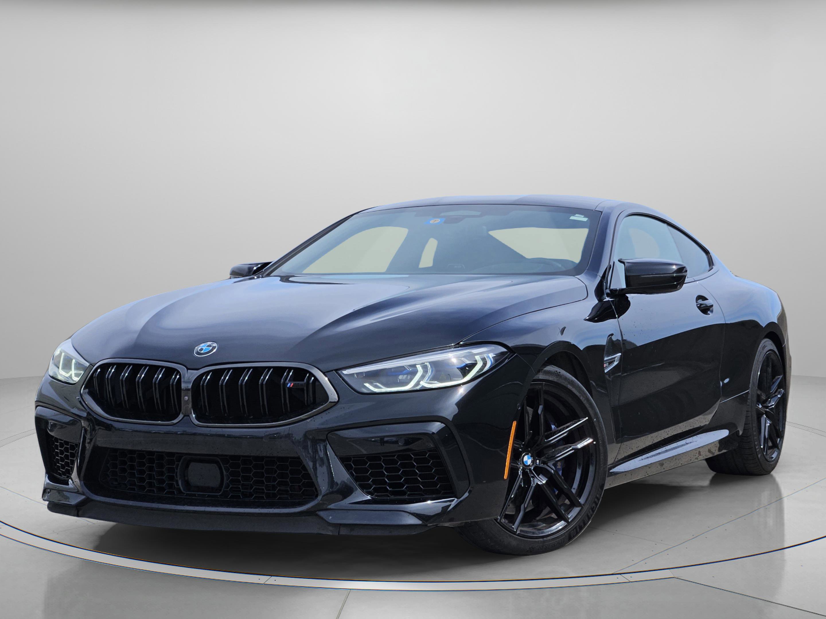Used 2020 BMW M8 Coupe image 1