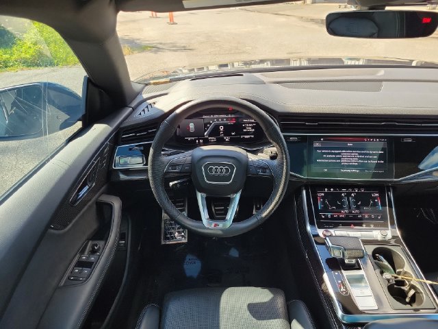 Used 2023 Audi SQ8 Prestige w/ Prestige Package AWD/4WD image 10