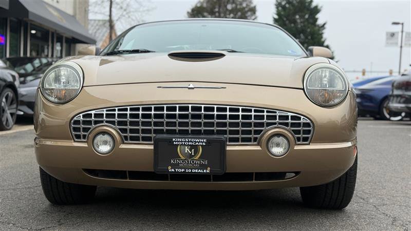 Used 2005 Ford Thunderbird image 8