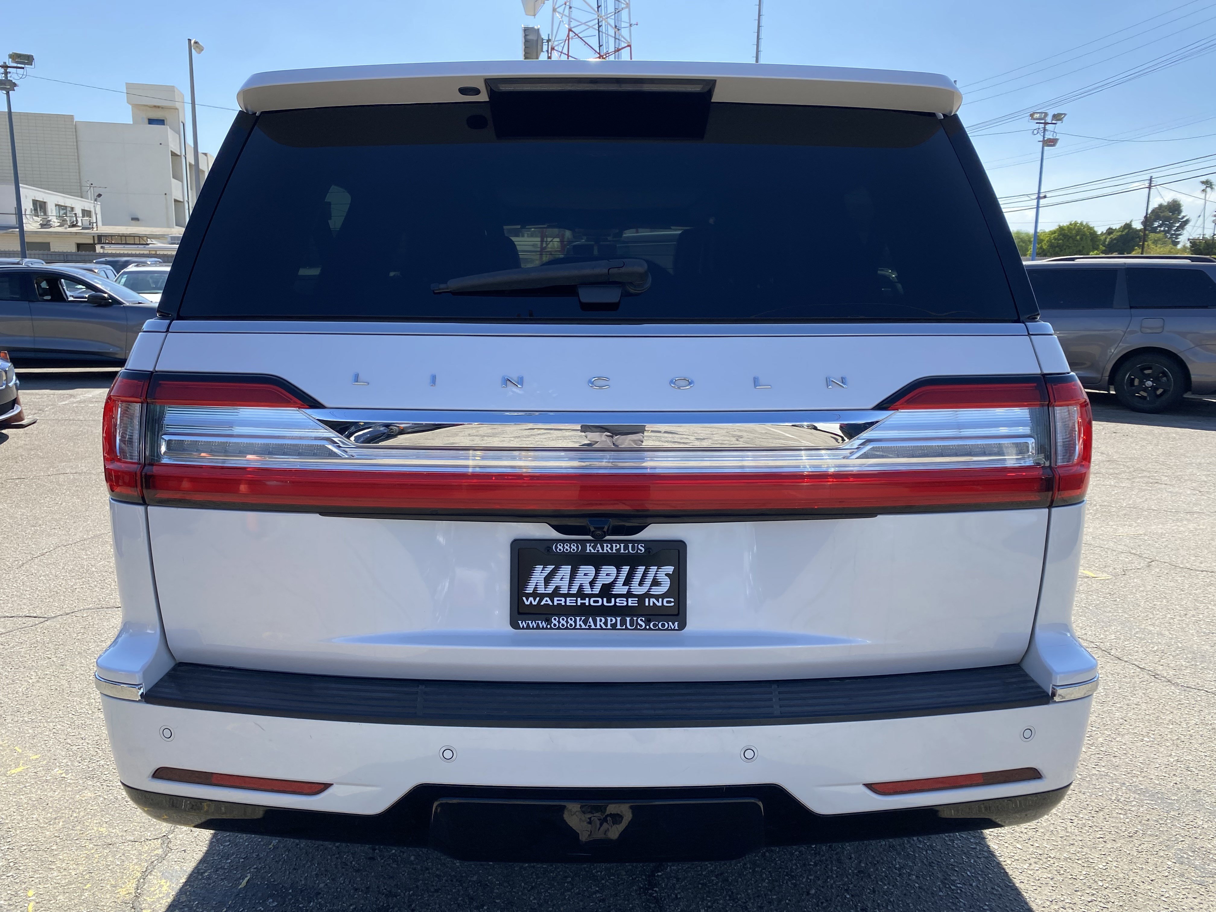 Used 2018 Lincoln Navigator L Reserve w/ Technology Package AWD/4WD image 12
