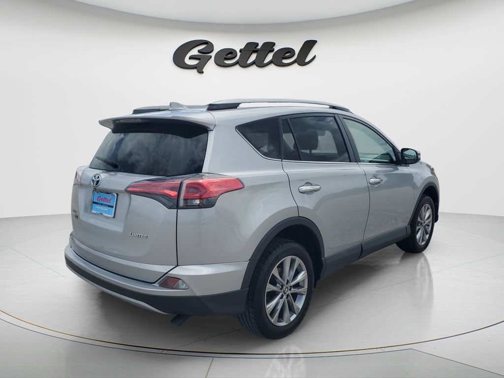 Used 2017 Toyota RAV4 Limited FWD image 5