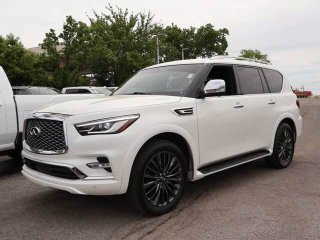Used 2023 INFINITI QX80 Sensory w/ All-Season Package AWD/4WD image 3