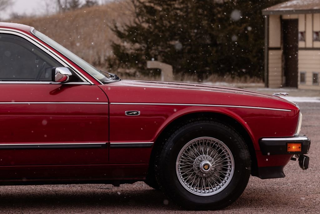 Used 1992 Jaguar XJ Vanden Plas image 33