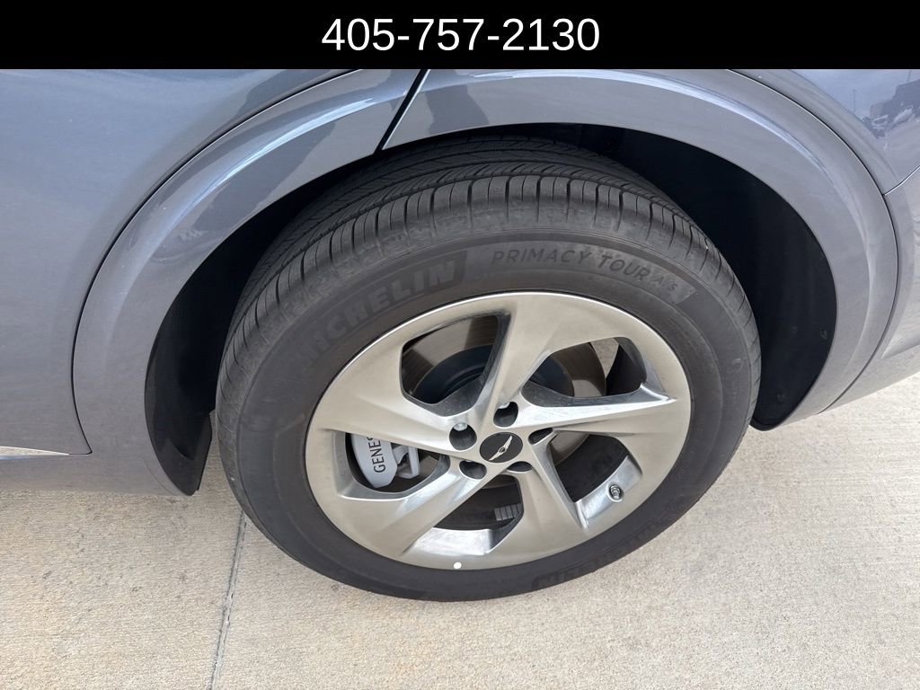 Certified 2026 Genesis GV70 2.5T Select image 8