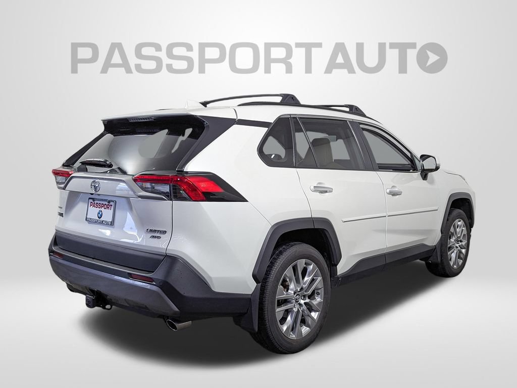 Used 2020 Toyota RAV4 Limited AWD/4WD image 7