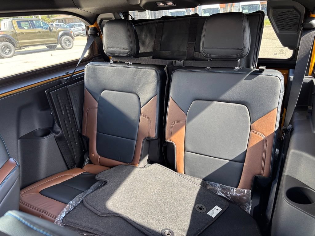 Used 2022 Ford Bronco Outer Banks AWD/4WD image 18