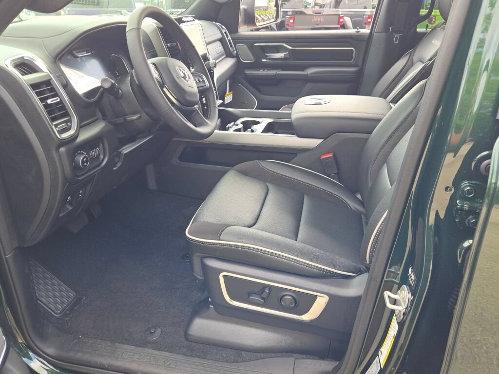 New 2027 RAM 1500 Laramie w/ Advanced Safety Group II AWD/4WD image 21