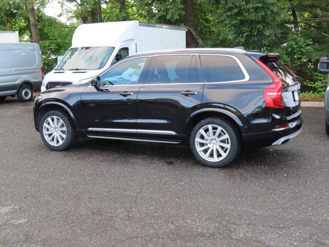 Used 2018 Volvo XC90 T6 Inscription w/ Convenience Package AWD/4WD image 3