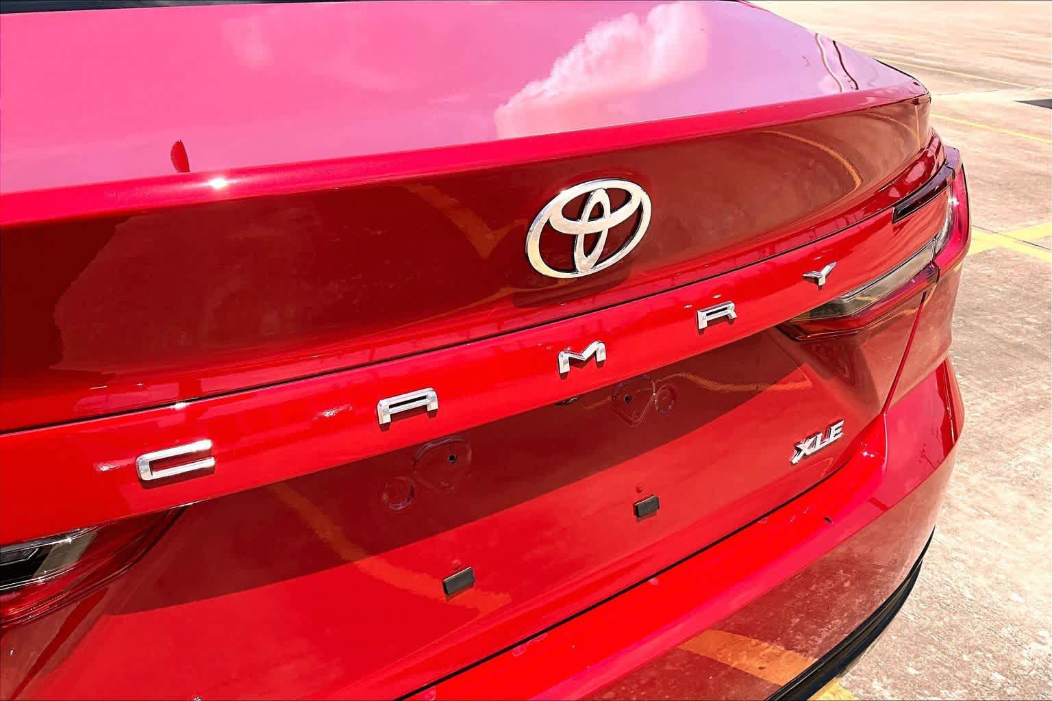 Certified 2026 Toyota Camry XLE FWD image 30