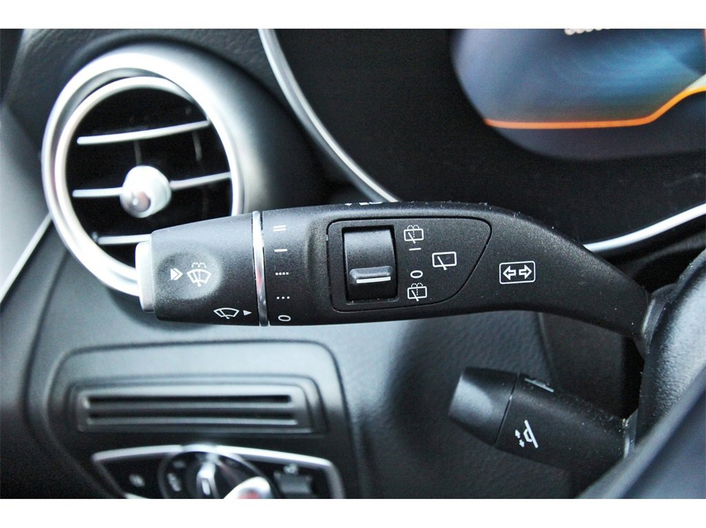 Used 2022 Mercedes-Benz GLC 43 AMG 4MATIC image 13