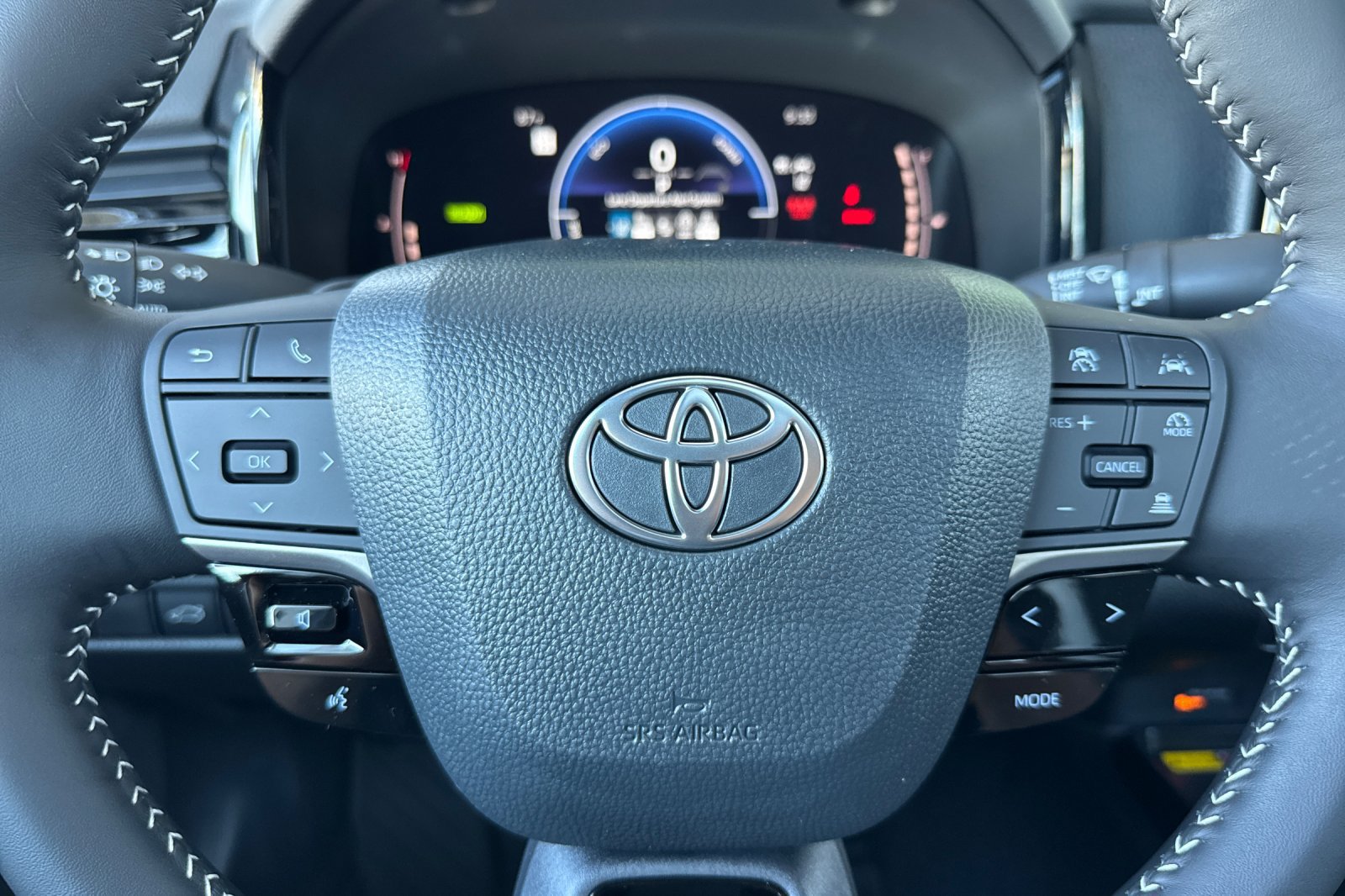 New 2026 Toyota Camry SE FWD image 25