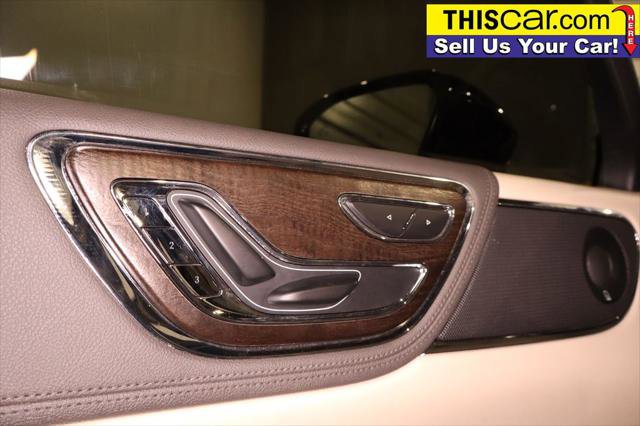 Used 2020 Lincoln Continental w/ Premium Package image 32