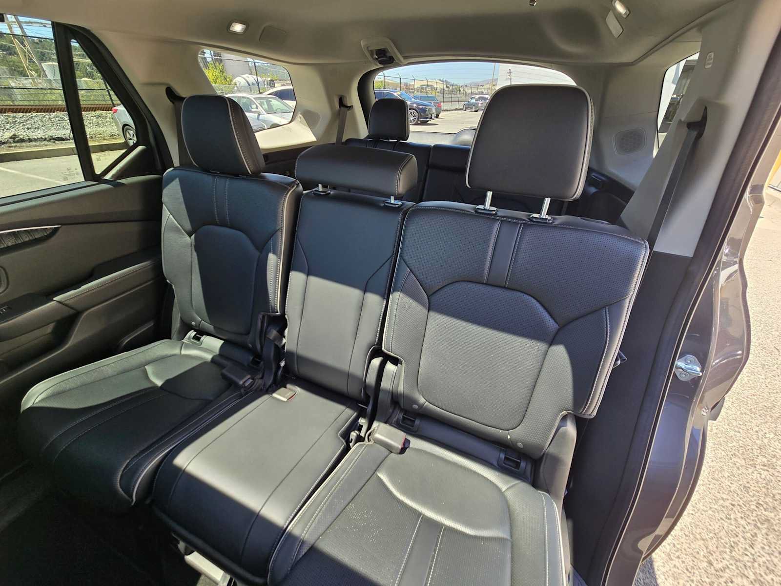 Used 2023 Honda Pilot Elite image 17