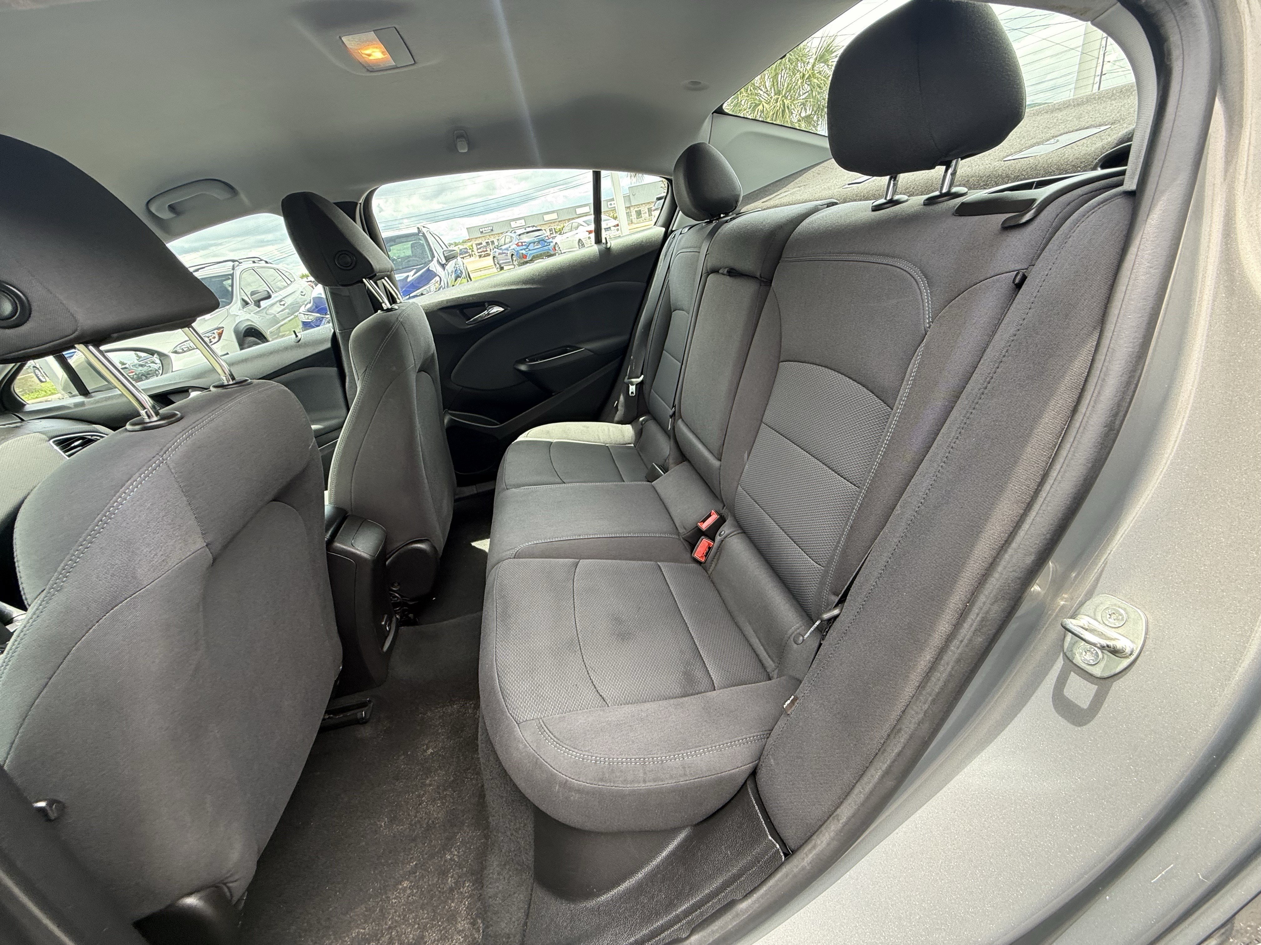 Used 2019 Chevrolet Cruze LT w/ Convenience Package FWD image 30