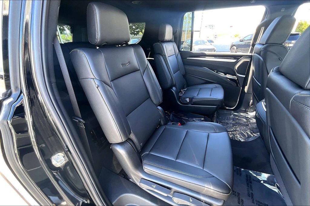 New 2026 Cadillac Escalade ESV 2WD image 30