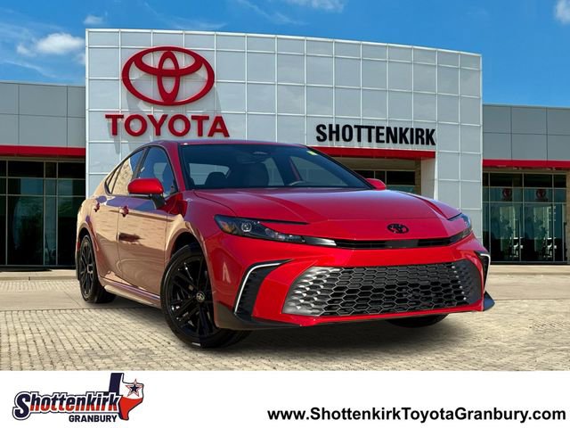 Used 2026 Toyota Camry SE w/ Convenience Package