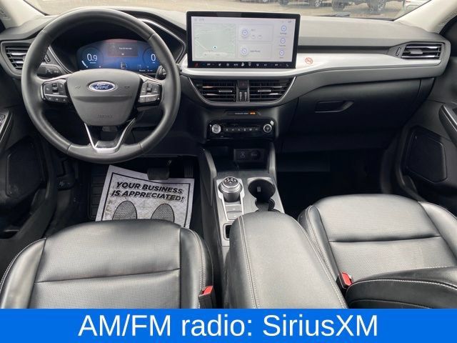 Used 2023 Ford Escape Platinum AWD/4WD image 5